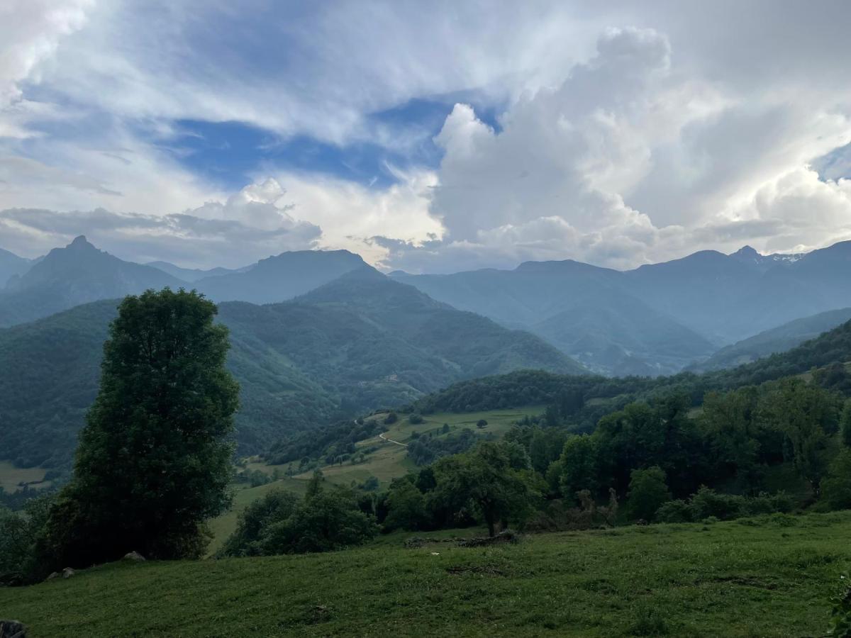 Вилла La Indefinida Toranzo Экстерьер фото